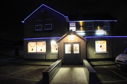 The Fusilier Inn Wembley Extérieur photo